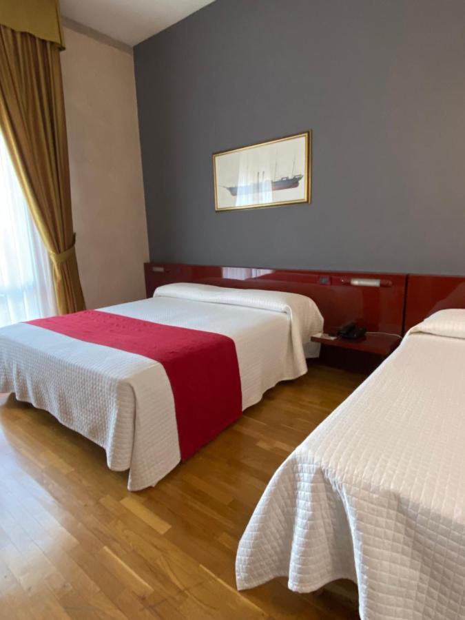 Master Hotel